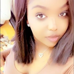 Meet your Posher, Mikayla